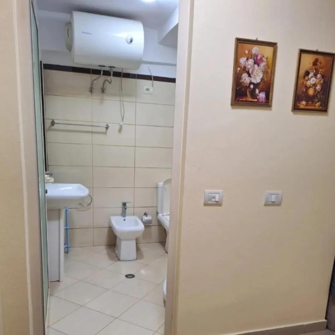 Tirana Center Apartament ภายนอก รูปภาพ